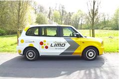 Die Limo fährt seit einem Jahr durch Lage. Foto: KVG Lippe.