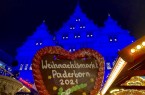 Der Paderborner Weihnachtsmarkt ist vom 19. November bis 23. Dezember freitags und samstags von 11 Uhr bis 22 Uhr sowie an allen anderen Tagen von 11 Uhr bis 21 Uhr geöffnet. Foto: © Stadt Paderborn