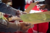 Acryl-Pouring mit Jessica Matthies.