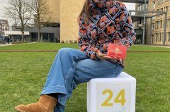 Foto: Heidi Grefer (City- und Tourismusmanagement gtm) leitet das Projekt „Innenstadt-Adventskalender“ in diesem Jahr. Copyright: Gütersloh Marketing