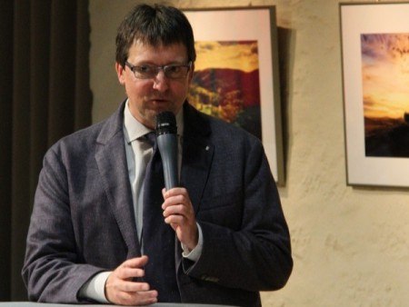 Der Historiker Frank Huismann hält am Mittwoch, 22. April, um 15 Uhr im Weserrenaissance-Museum Schloss Brake einen Vortrag zum Thema “Die Ruine der Falkenburg. Ein ganz besonderes Denkmalprojekt”. Copyright: Weserrenaissance-Museum Schloss Brake