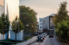 Die Führung „Geschichte entdecken – Stadt erleben“ startet am Gleis 13. Foto: Detlef Güthenke