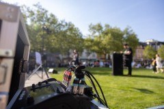 Wie schon im Premierenjahr konnte man beim Feierabendmarkt wieder Karaoke singen. Foto: Lena Descher