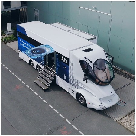 Auf Messen, Kundentagen und Roadshows wie hier zu KI-unterstützter Simulation ist die d.u.h.Group in Deutschland, Österreich und der Schweiz mit aktuellen Themen nah am Kunden. © Peter Kemptner