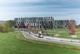 BU: Insgesamt 42 Bachelor- und 26 Masterstudiengänge bietet die Hochschule Bielefeld an ihren drei Standorten in Bielefeld, Gütersloh und Minden an. (Foto: Andreas Jon Grote)