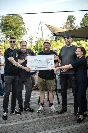 Von links: Andreas Kaspar Kuhn, Rolf Neuhaus, Dennis Mühe, Torgard Engmann und Sarah Schwarze. © Martin Hillmann