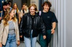 Foto (Universität Paderborn, Besim Mazhiqi): Ab sofort können sich Studieninteressierte an der Universität Paderborn für ihren Wunschstudiengang zum Start im Wintersemester 2026/27 bewerben.