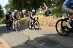 Radrennfahrerinnen bei der Deutschen U23-Meisterschaft auf einem Rundkurs in Weiswampach