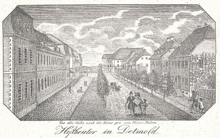 Illustration von einem historischen Theaterzettel. Zu sehen sind das Rosental und das Hoftheater in Detmold zur Lortzing-Zeit sowie rechts das Haus der Stallmeisterin Wülker, in dem die Familie nach ihrer Ankunft zunächst wohnte.